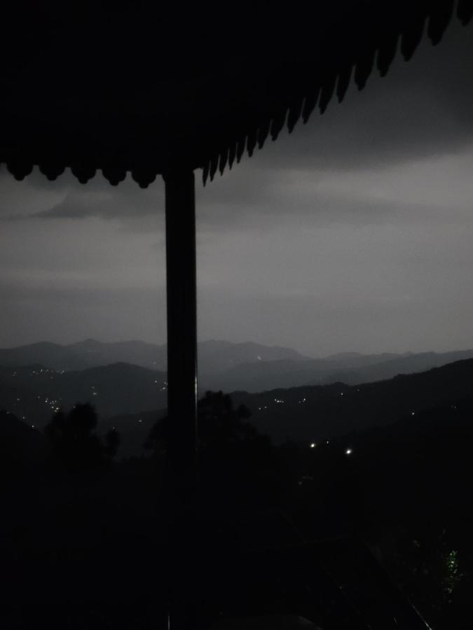 Bhanu Homestay, Kasar Devi Almora Esterno foto