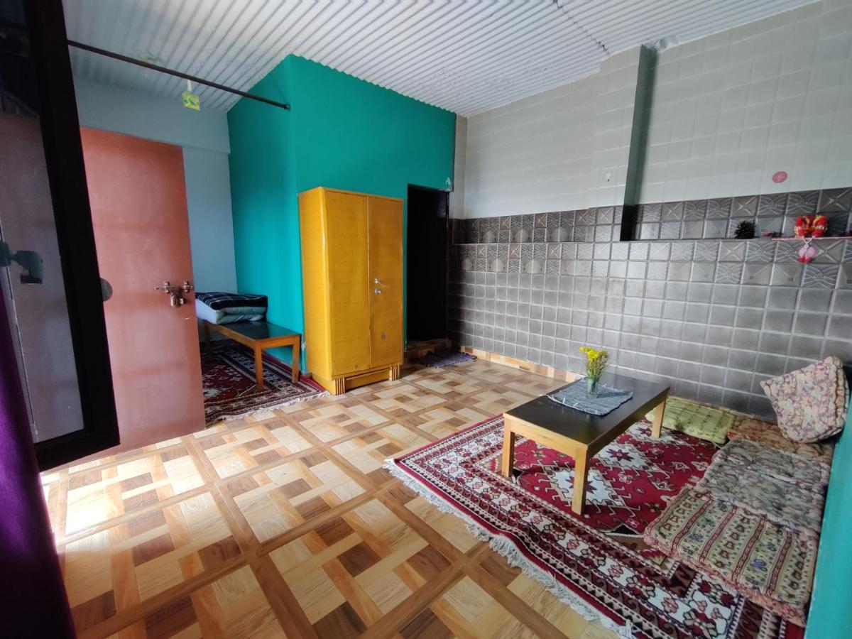 Bhanu Homestay, Kasar Devi Almora Esterno foto